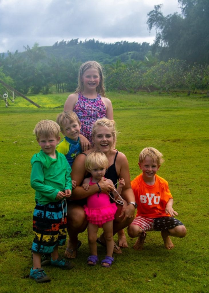 Mom and the kids in Hawaii, dressed for the beach 
