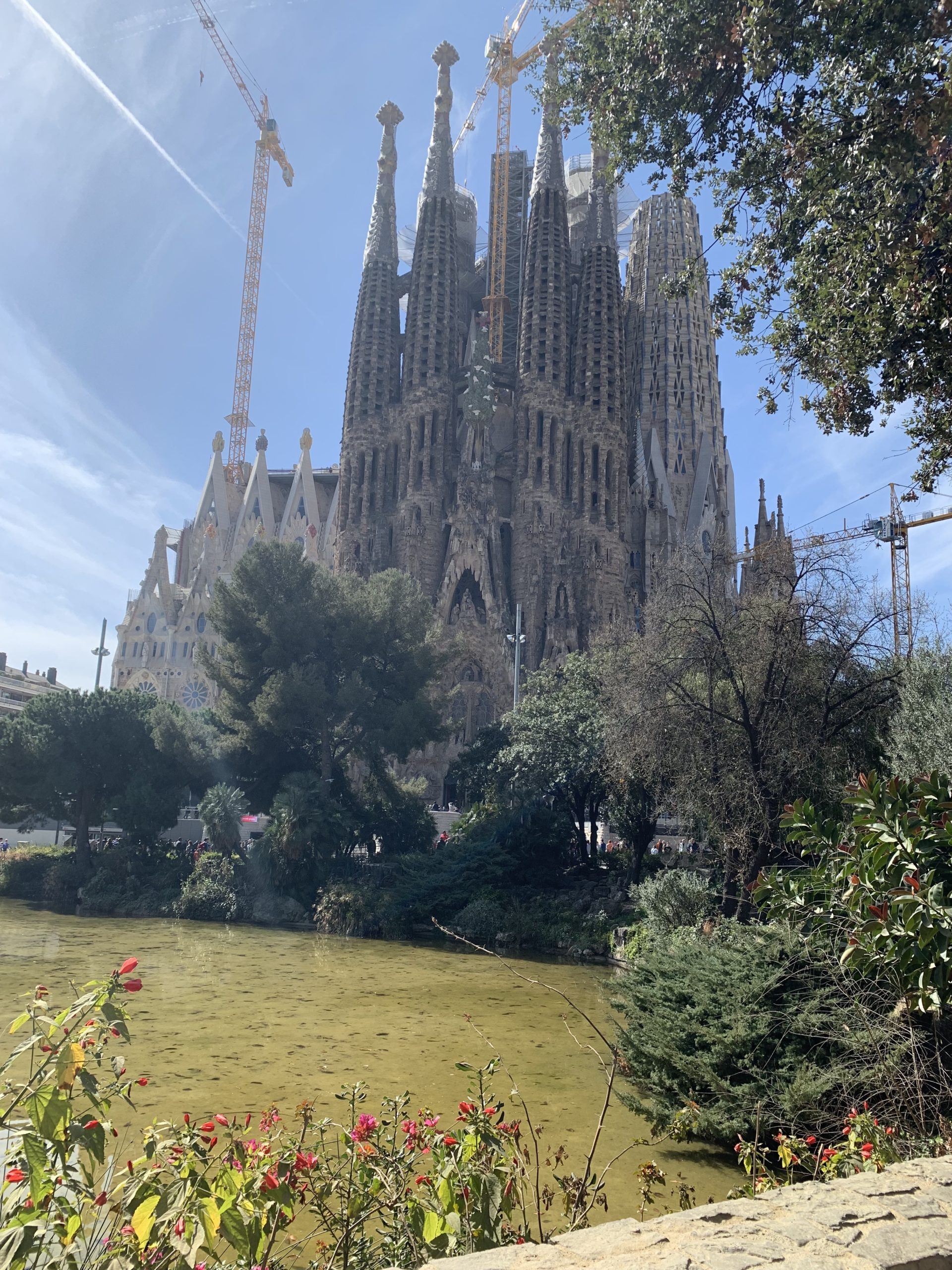 A Weekend in Barcelona with Kids - 7 Wayfinders