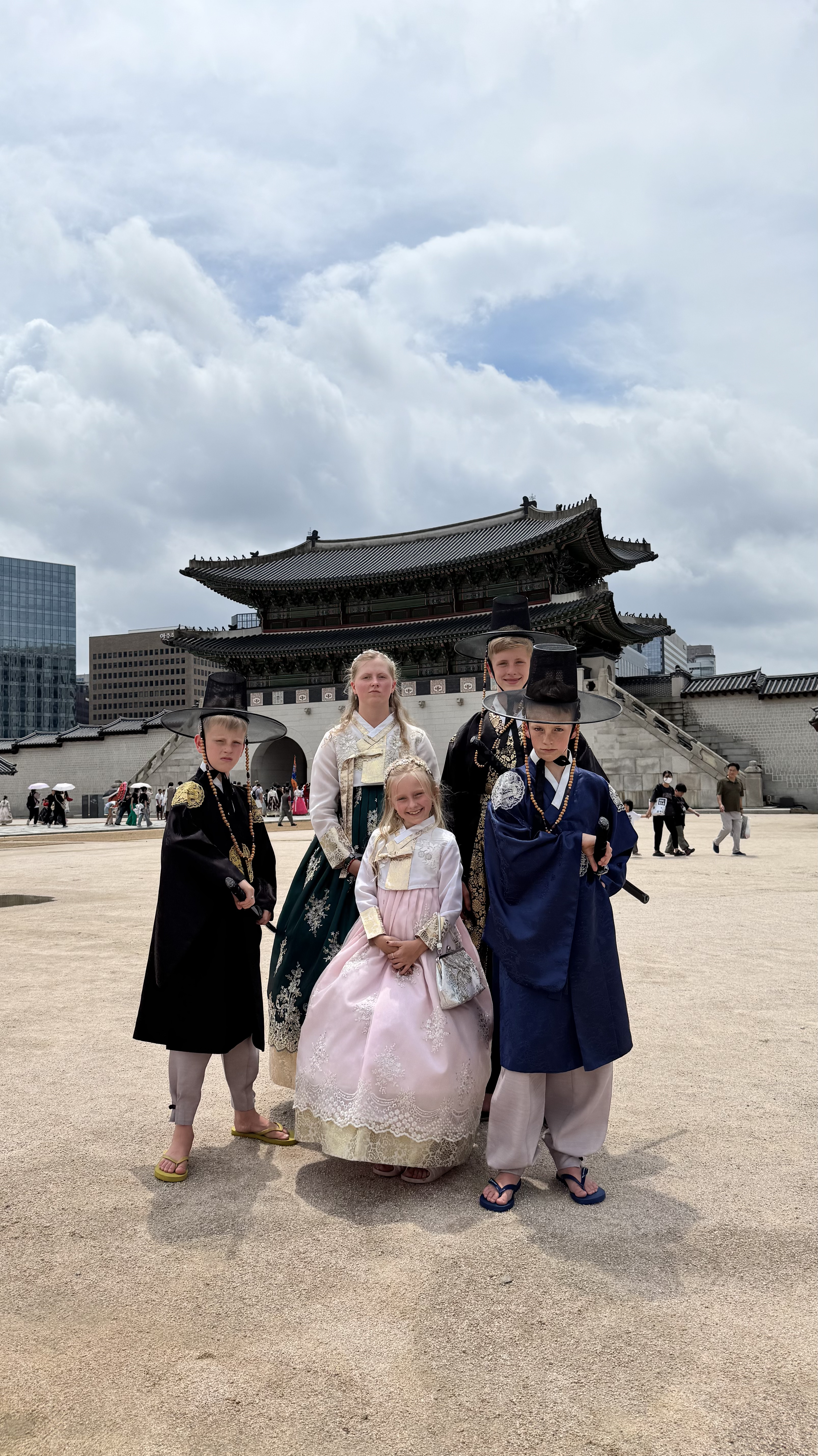 Make sure to arrive early as Seoul during the summer can be a bit crowded and hot!
